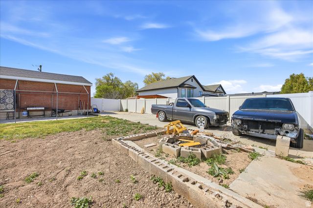 4773 S SIMPER LN, Taylorsville, UT 84129