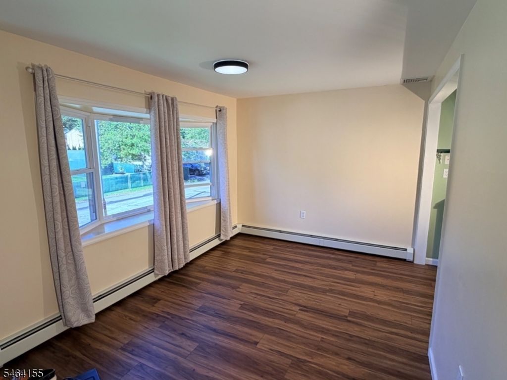 21 Tobyhanna Trl, Hopatcong Boro, NJ 07843 — photo 3