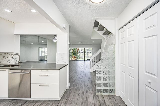 3335 Carambola Circle S, Coconut Creek, FL 33066