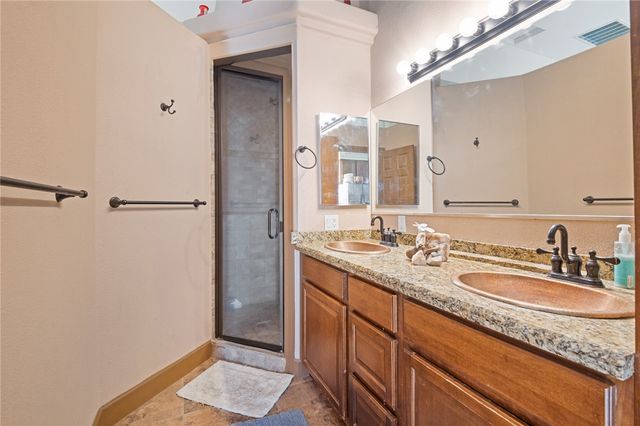 756 S Houck Road, Golden Valley, AZ 86413