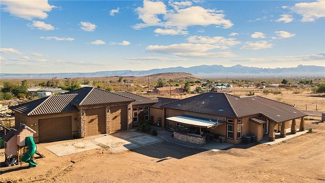 756 S Houck Road, Golden Valley, AZ 86413