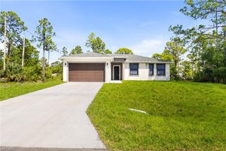 923 Alcalde ST E, Lehigh Acres, FL 33974