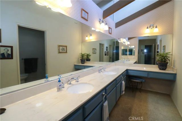 9455 Friendly Woods, Whittier, CA 90605