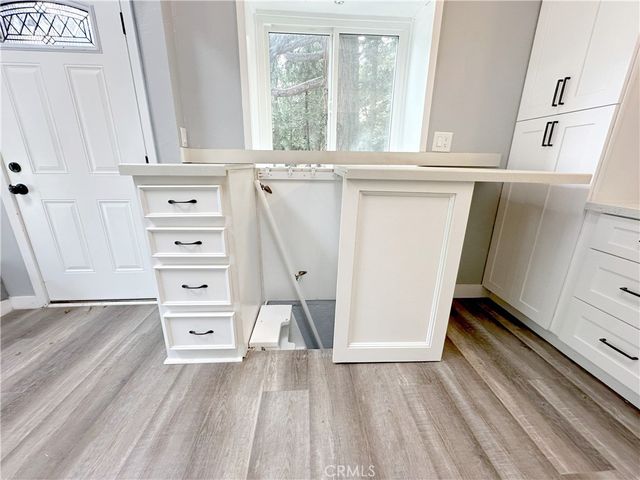 726 Golden, Lake Arrowhead, CA 92352