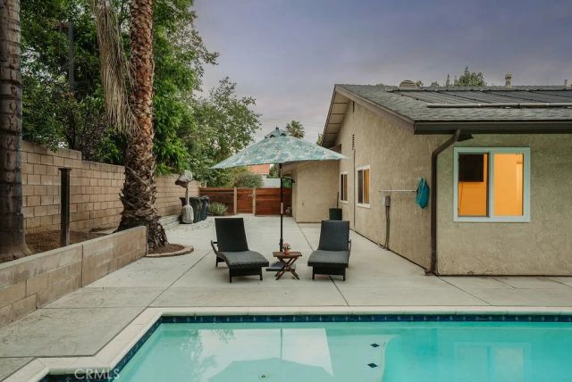 1411 W Olive, Redlands, CA 92373