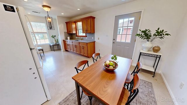 310 Coffee St, Dequincy, LA 70633