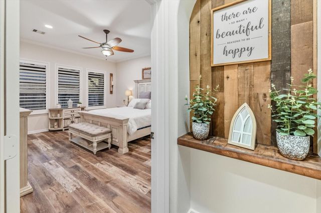 103 Fox Rindle Road, Montgomery, TX 77316