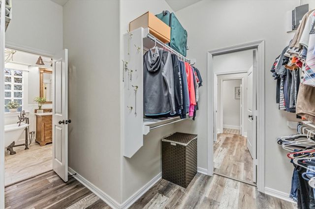 103 Fox Rindle Road, Montgomery, TX 77316