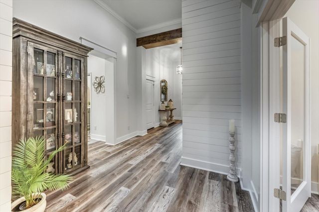 103 Fox Rindle Road, Montgomery, TX 77316