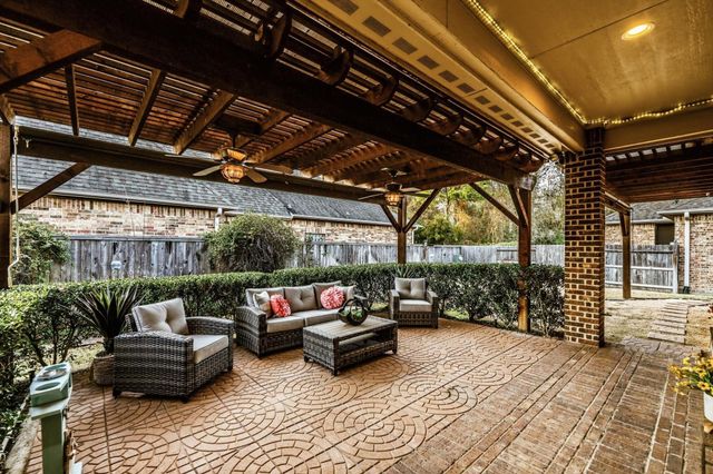 103 Fox Rindle Road, Montgomery, TX 77316