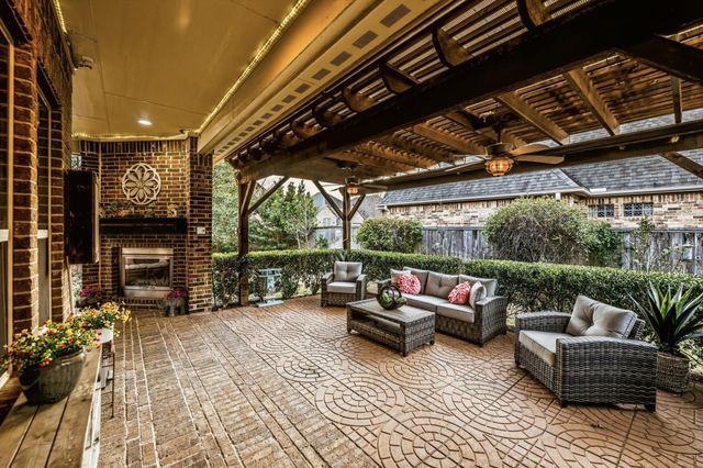 103 Fox Rindle Road, Montgomery, TX 77316