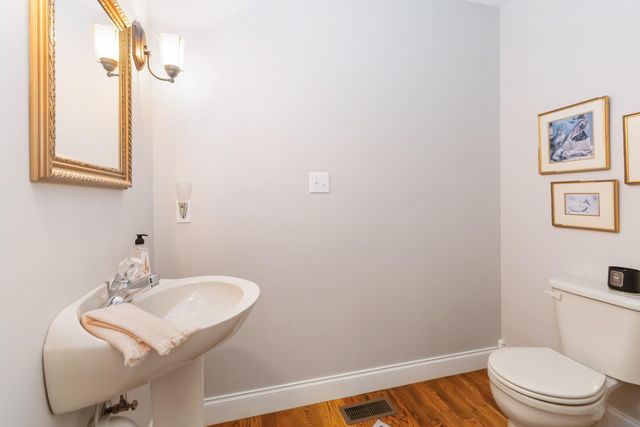 147 Kolsons Landing Drive, Somerset, KY 42503