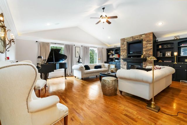 147 Kolsons Landing Drive, Somerset, KY 42503