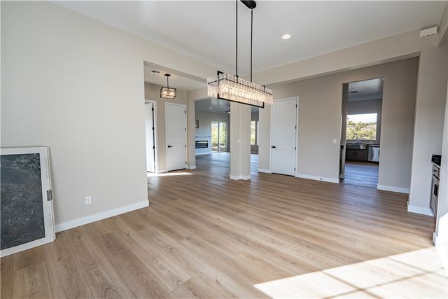 1025 N Juniper Hills Court, Kingman, AZ 86409