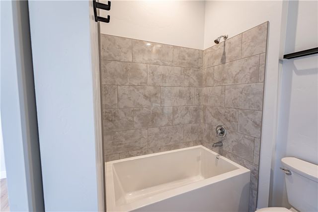 1025 N Juniper Hills Court, Kingman, AZ 86409