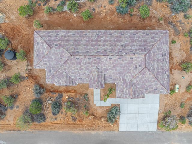 1025 N Juniper Hills Court, Kingman, AZ 86409