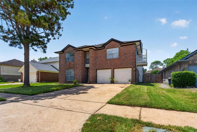 4514 Green Fawn Lane, Fresno, TX 77545