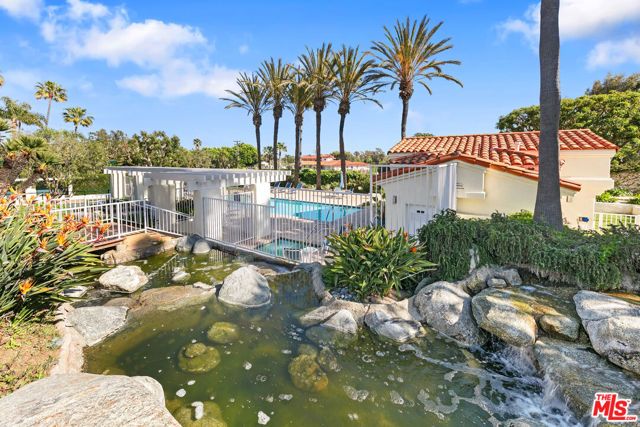 6477 Zuma View Place 125, Malibu, CA 90265