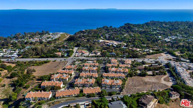 6477 Zuma View Place 125, Malibu, CA 90265