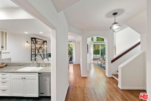 6477 Zuma View Place 125, Malibu, CA 90265