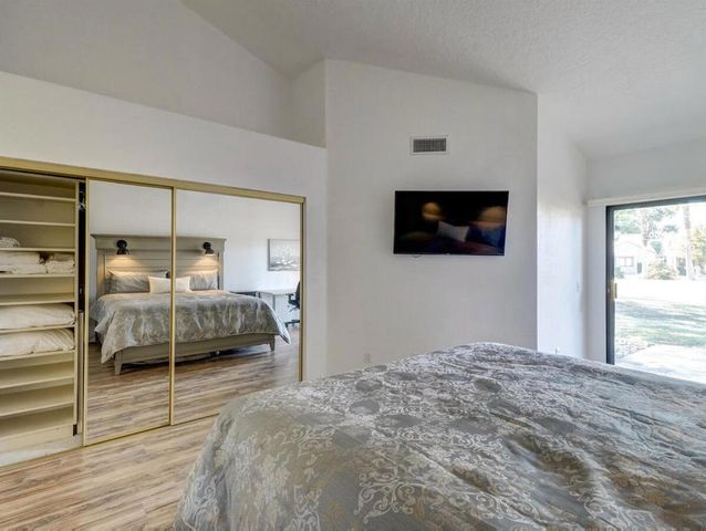 41491 Kansas Street, Palm Desert, CA 92211