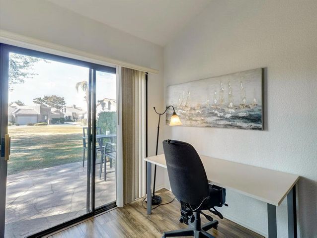 41491 Kansas Street, Palm Desert, CA 92211