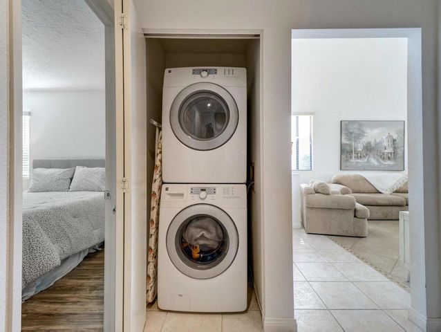 41491 Kansas Street, Palm Desert, CA 92211