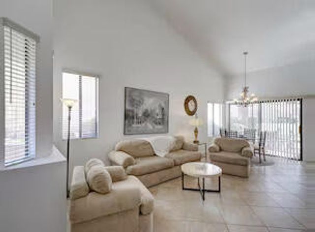 41491 Kansas Street, Palm Desert, CA 92211