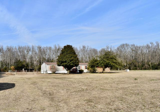 1646 Wells Road, Summerton, SC 29148