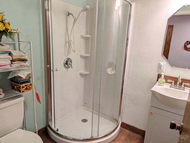 965 W Meadowmoor Dr, Pueblo West, CO 81007