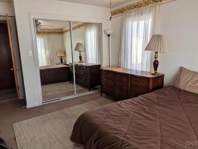 965 W Meadowmoor Dr, Pueblo West, CO 81007