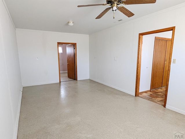 965 W Meadowmoor Dr, Pueblo West, CO 81007
