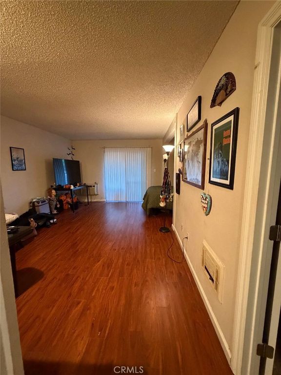 1040 W Macarthur Boulevard 21, Santa Ana, CA 92707 — photo 4
