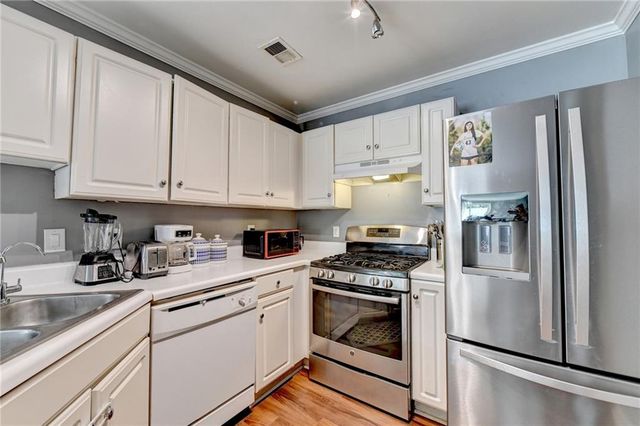 1272 Parkside Club Drive, Lawrenceville, GA 30044