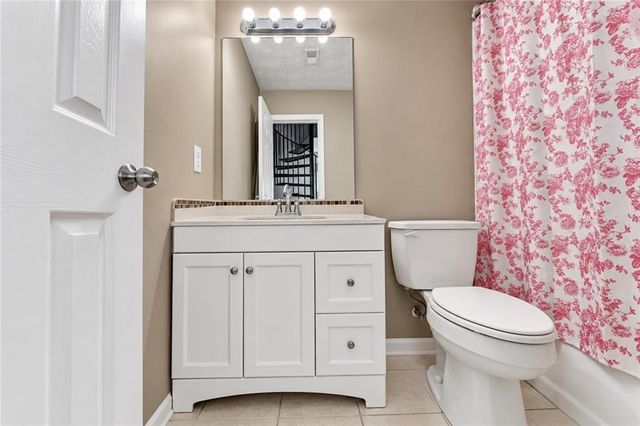1272 Parkside Club Drive, Lawrenceville, GA 30044