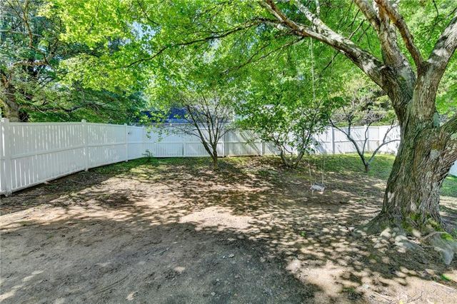 1272 Parkside Club Drive, Lawrenceville, GA 30044