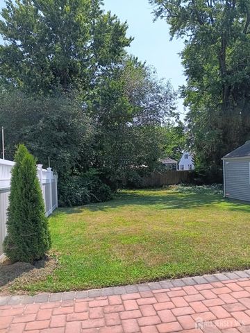 209 Eaton Avenue, Trenton, NJ 08619