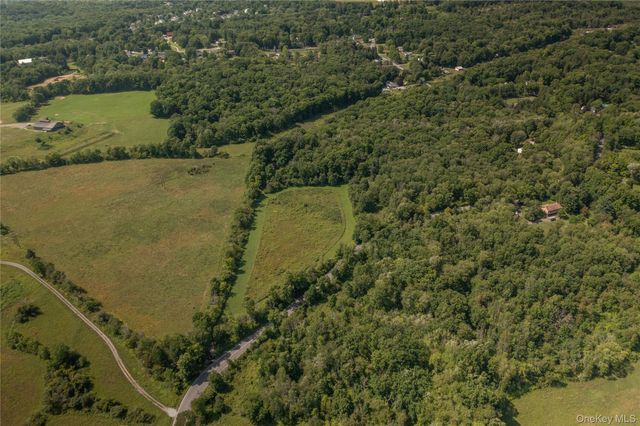 147 Lauer Road, Poughkeepsie, NY 12603