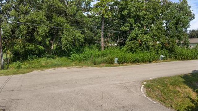 7503 Harrison Street, Baytown, TX 77521