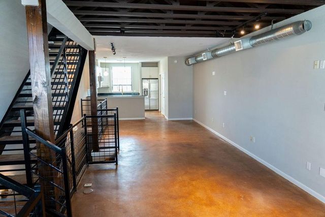 310 S Jensen Drive 1, Houston, TX 77003