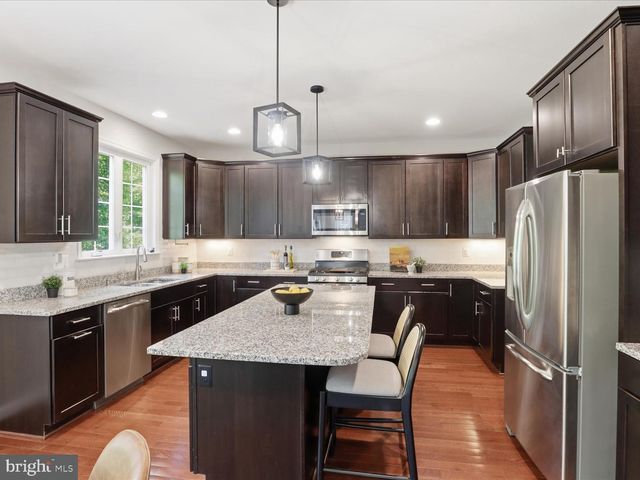 6472 SECOND ST, Alexandria, VA 22312