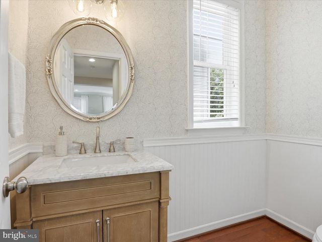 6472 SECOND ST, Alexandria, VA 22312