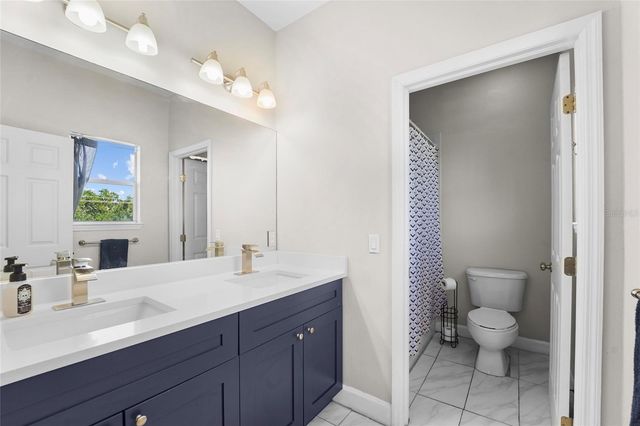 5301 ESCENA COURT, Tampa, FL 33611