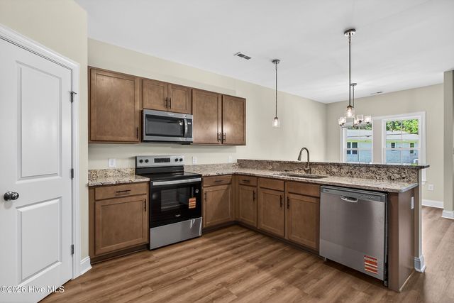 195 Briarneck Road, Jacksonville, NC 28540