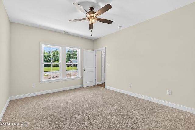 195 Briarneck Road, Jacksonville, NC 28540