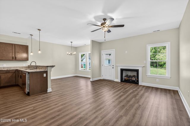 195 Briarneck Road, Jacksonville, NC 28540