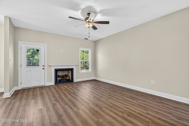 195 Briarneck Road, Jacksonville, NC 28540