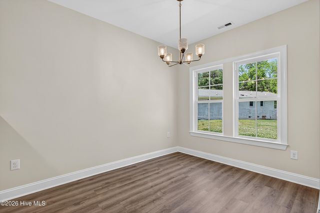 195 Briarneck Road, Jacksonville, NC 28540