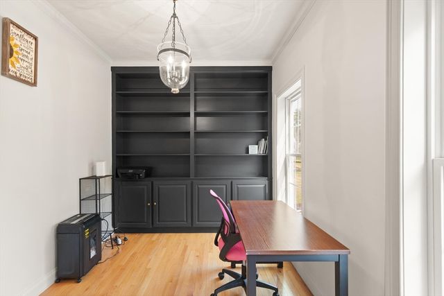 22 Dexter Dr, Rowley, MA 01969