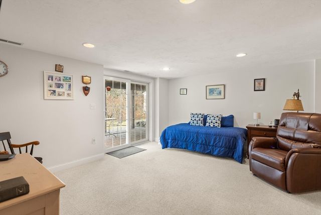 22 Dexter Dr, Rowley, MA 01969